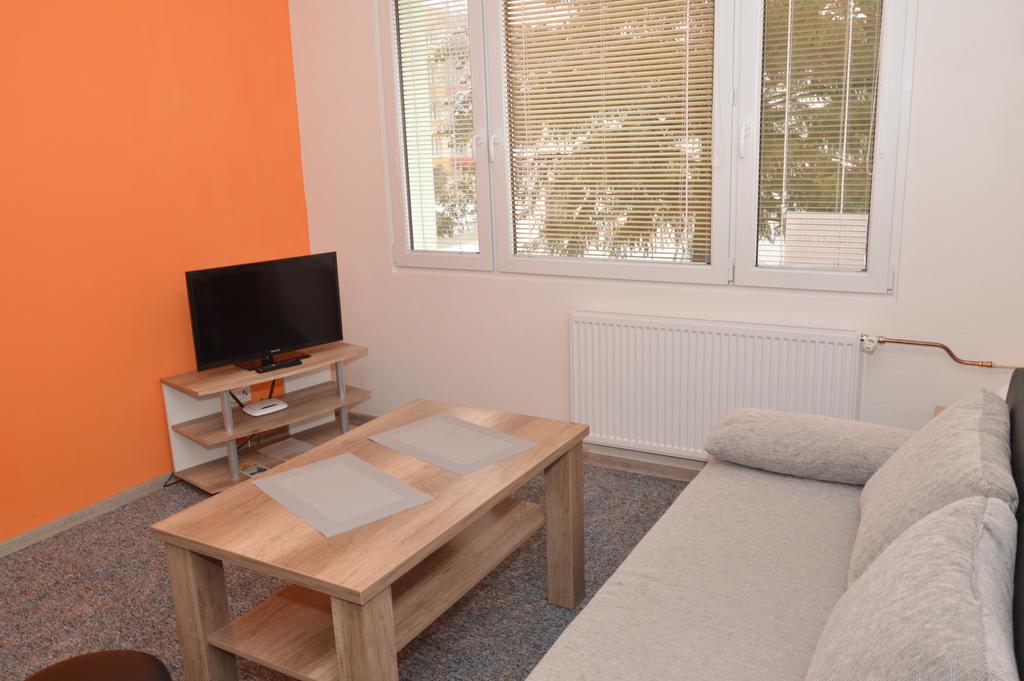 Garsonka Hlinik Apartment Trebon Exterior photo